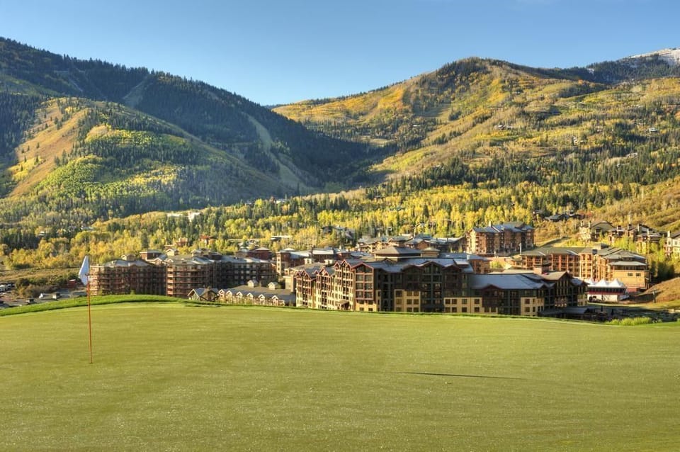 The hotel in nestled in between golf courses and mountain