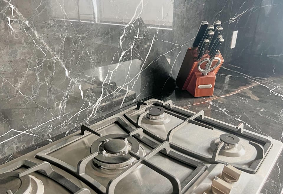 Fully equipped kitchen