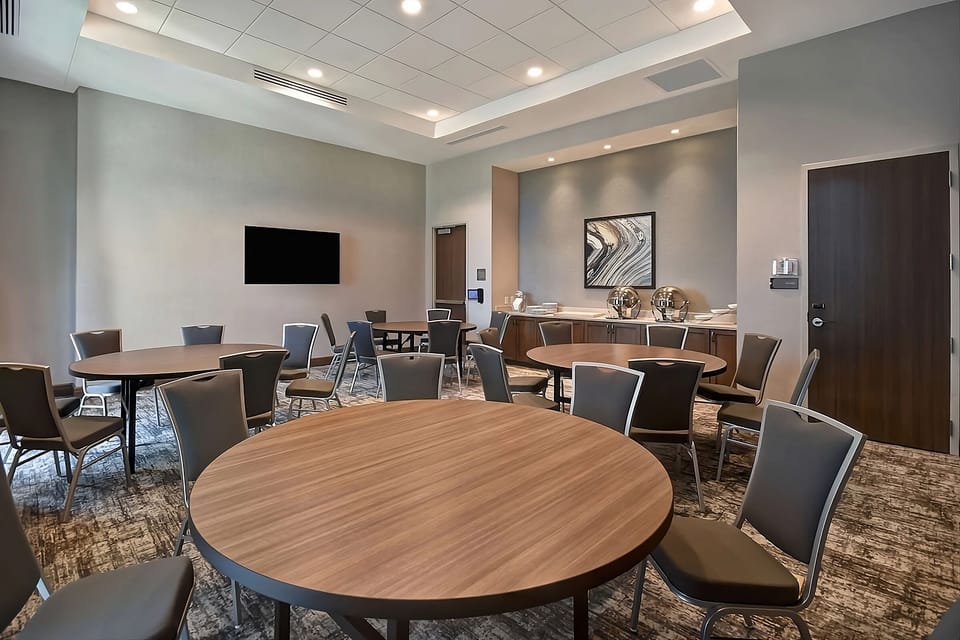 Handle last-minute work smoothly in a quiet business workspace.