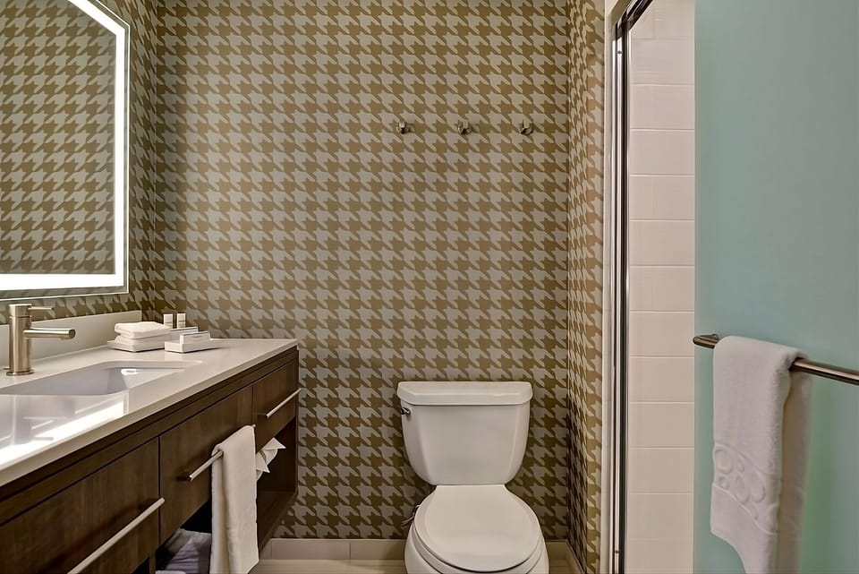 Enjoy clean, modern finishes for a quick, easy reset.