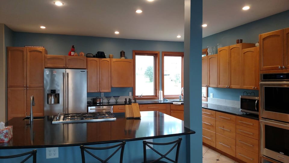 Get ready to whip up delicious dishes in the spacious cooking area