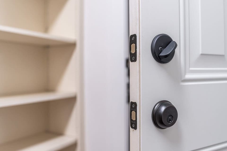 Double Deadbolt - Safety For Guests
