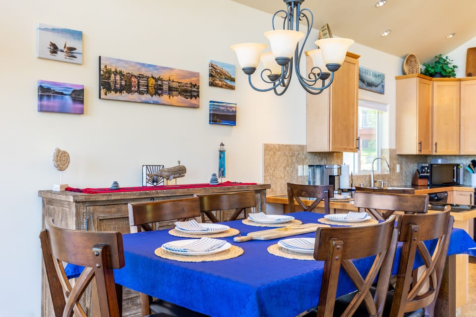 Well-curated pieces adorned the dining area.