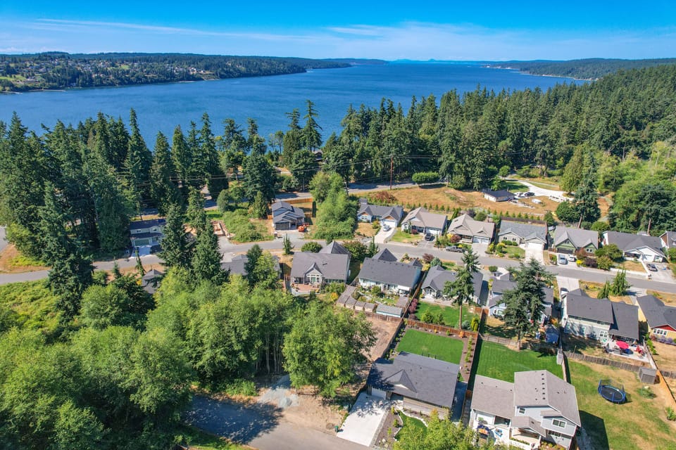 Your Whidbey Island getaway awaits!