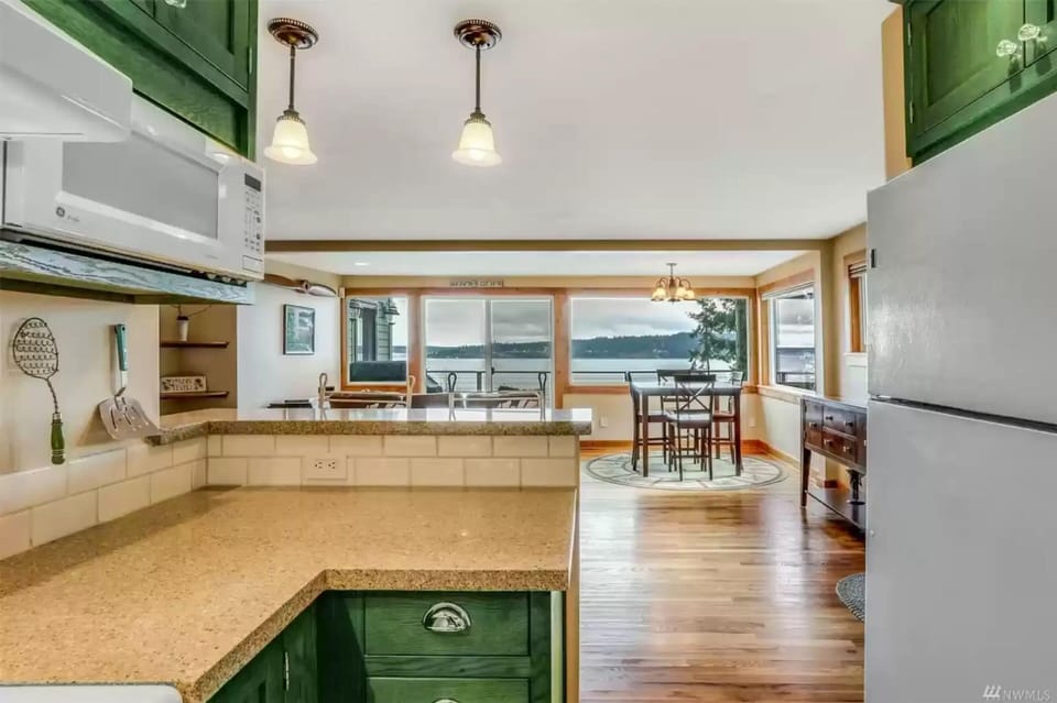 Chef-worthy cooking with a view.