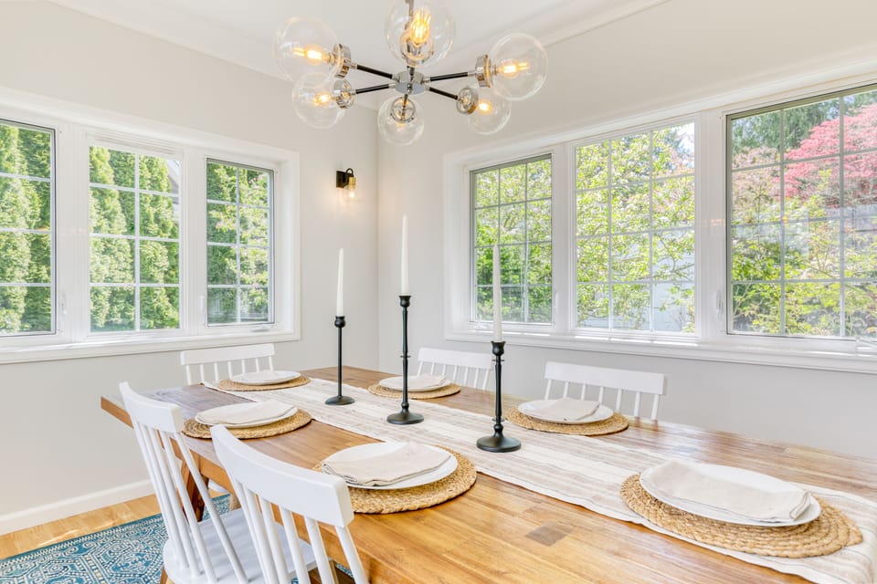 Sophisticated dining with a view.