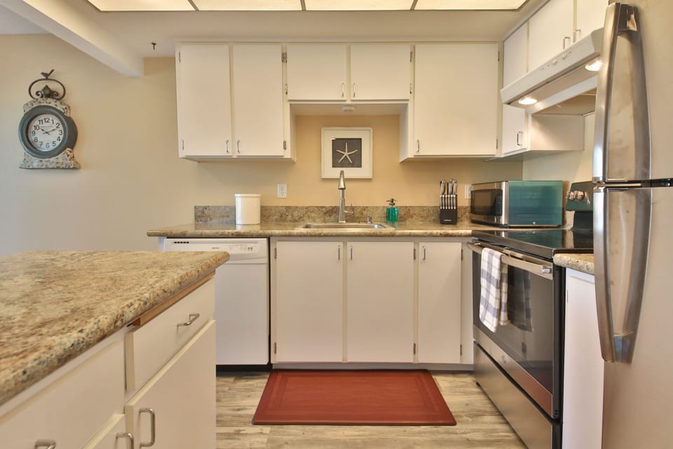 Fully-equipped modern kitchen