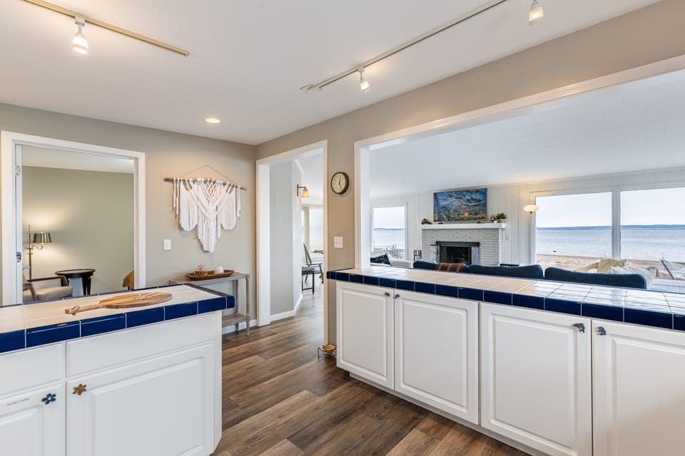 Culinary haven with a view.
