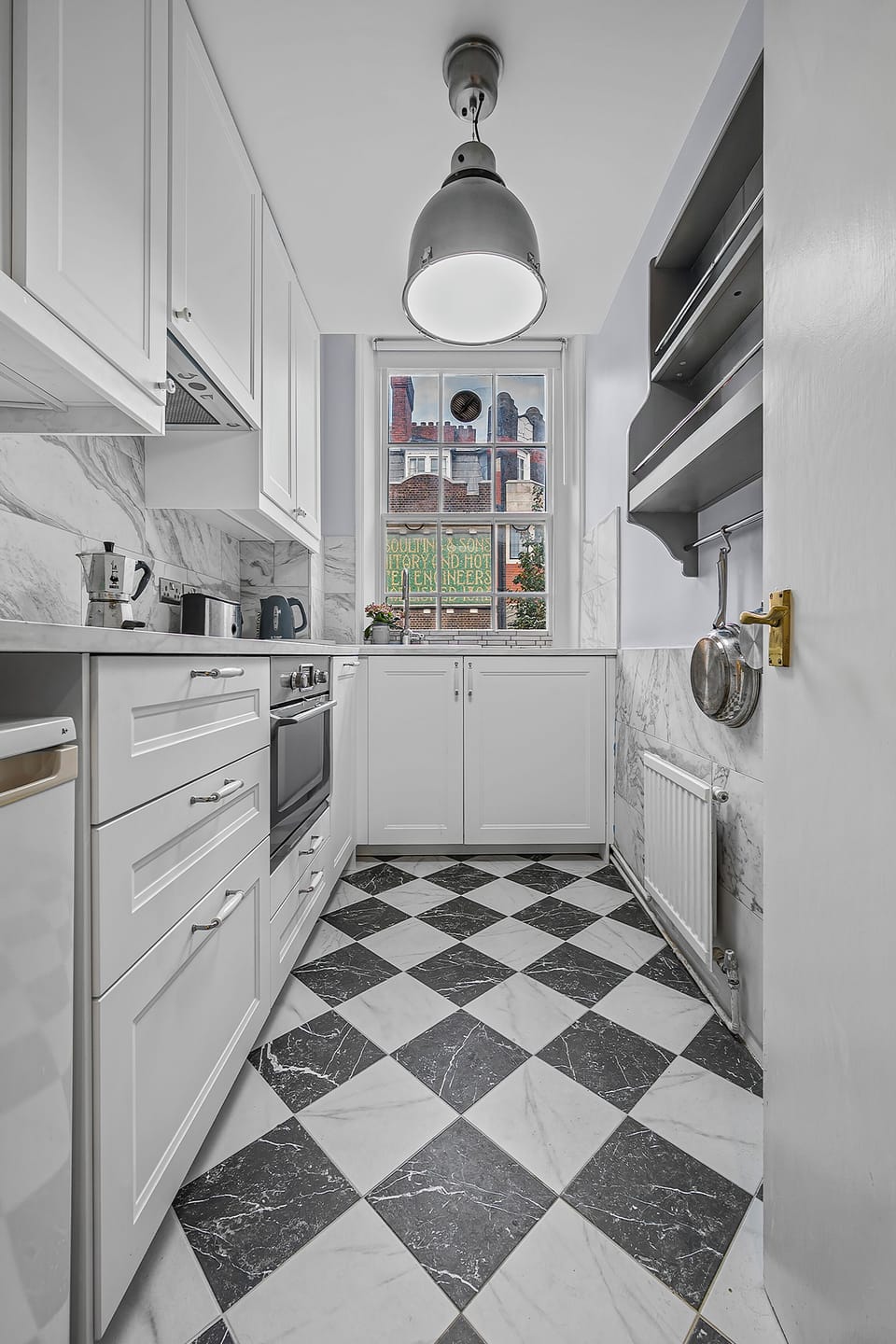 Fully refurbished kitchen