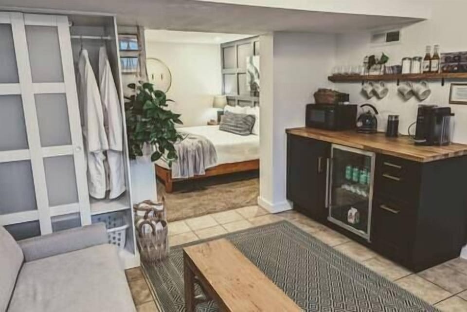 An Urban Oasis - "Hidden Garden"