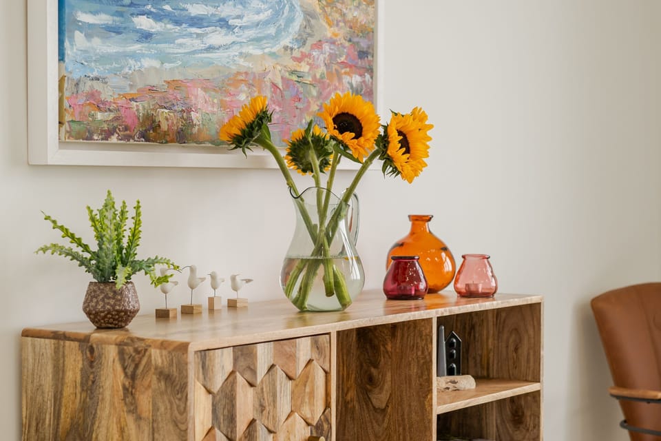 Polberro Cottage, First Floor: Tastefully furnished in every room