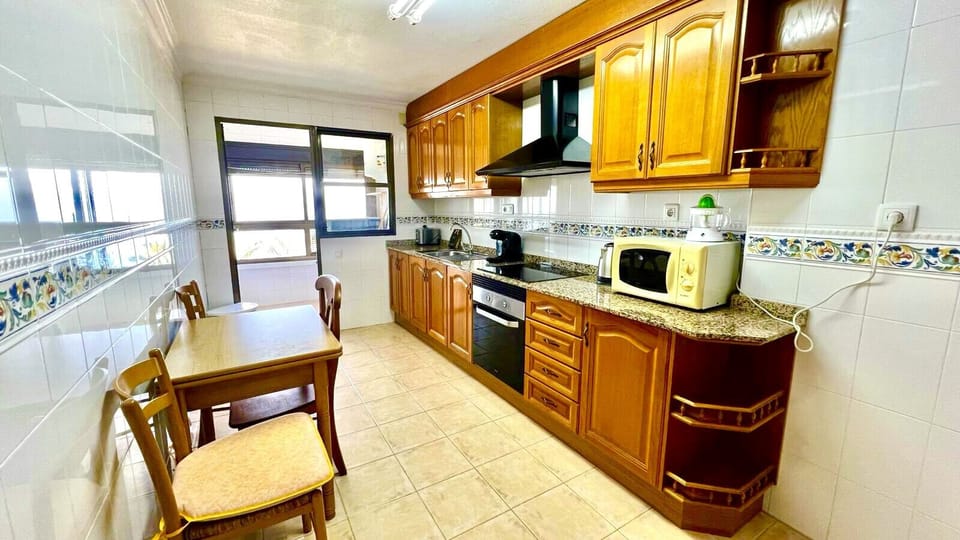 Our fully equipped kitchen offers you the comfort of cooking like at home.