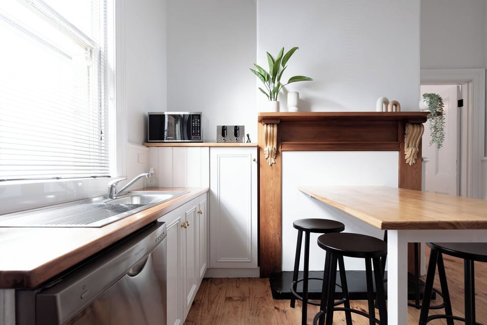 Fully appointed kitchen