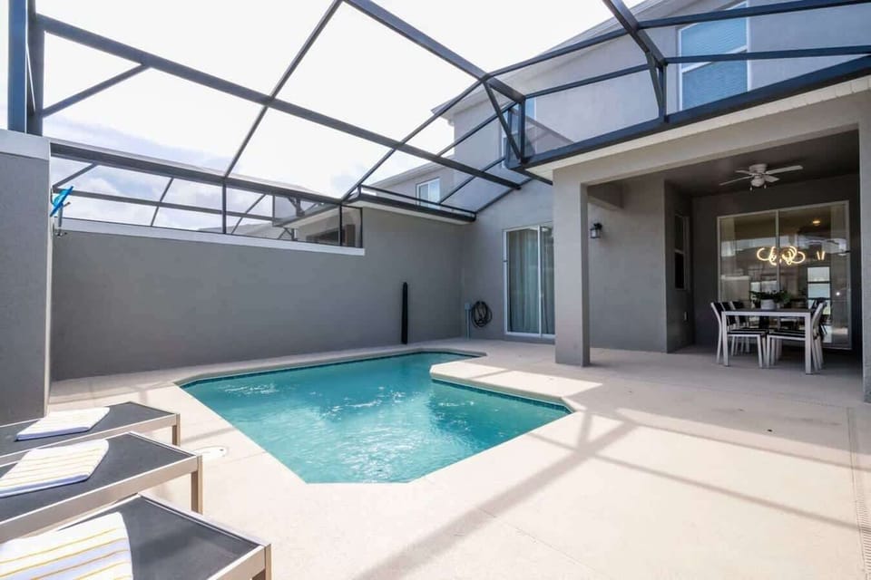 Patio w/ Pool