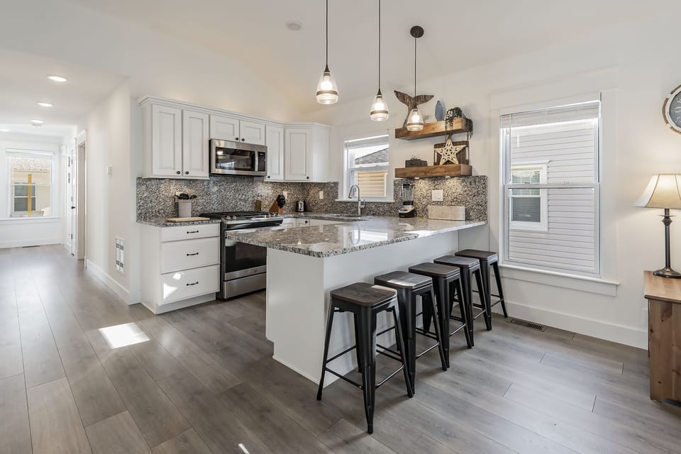Kitchen Island 