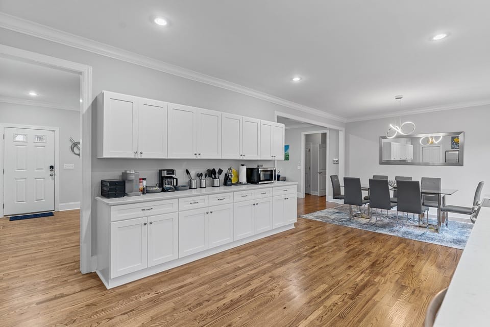 open kitchen 