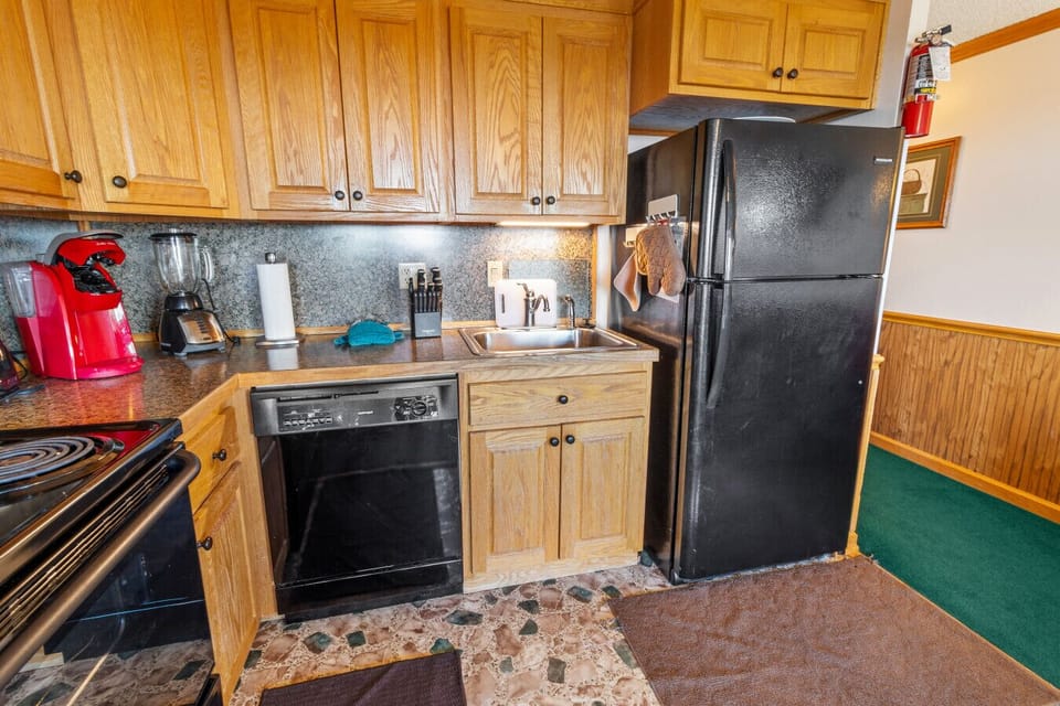 Fully equipped kitchen