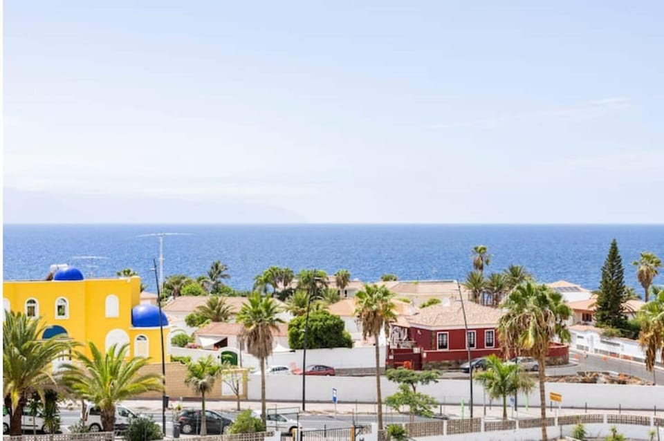 Beach/ocean view