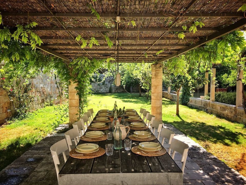 dining al fresco