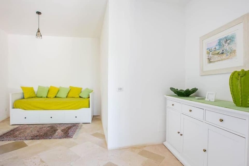 salotto con divano letto matrimoniale appartamento 2