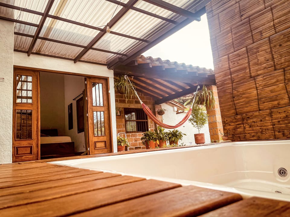 Outdoor spa tub