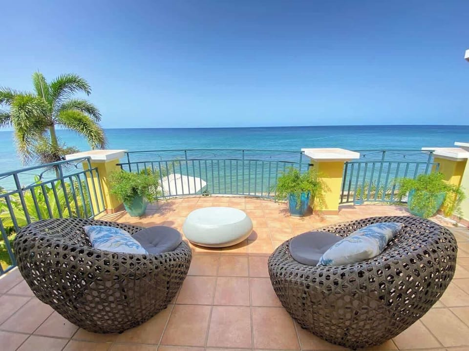Private master bedroom balcony.
