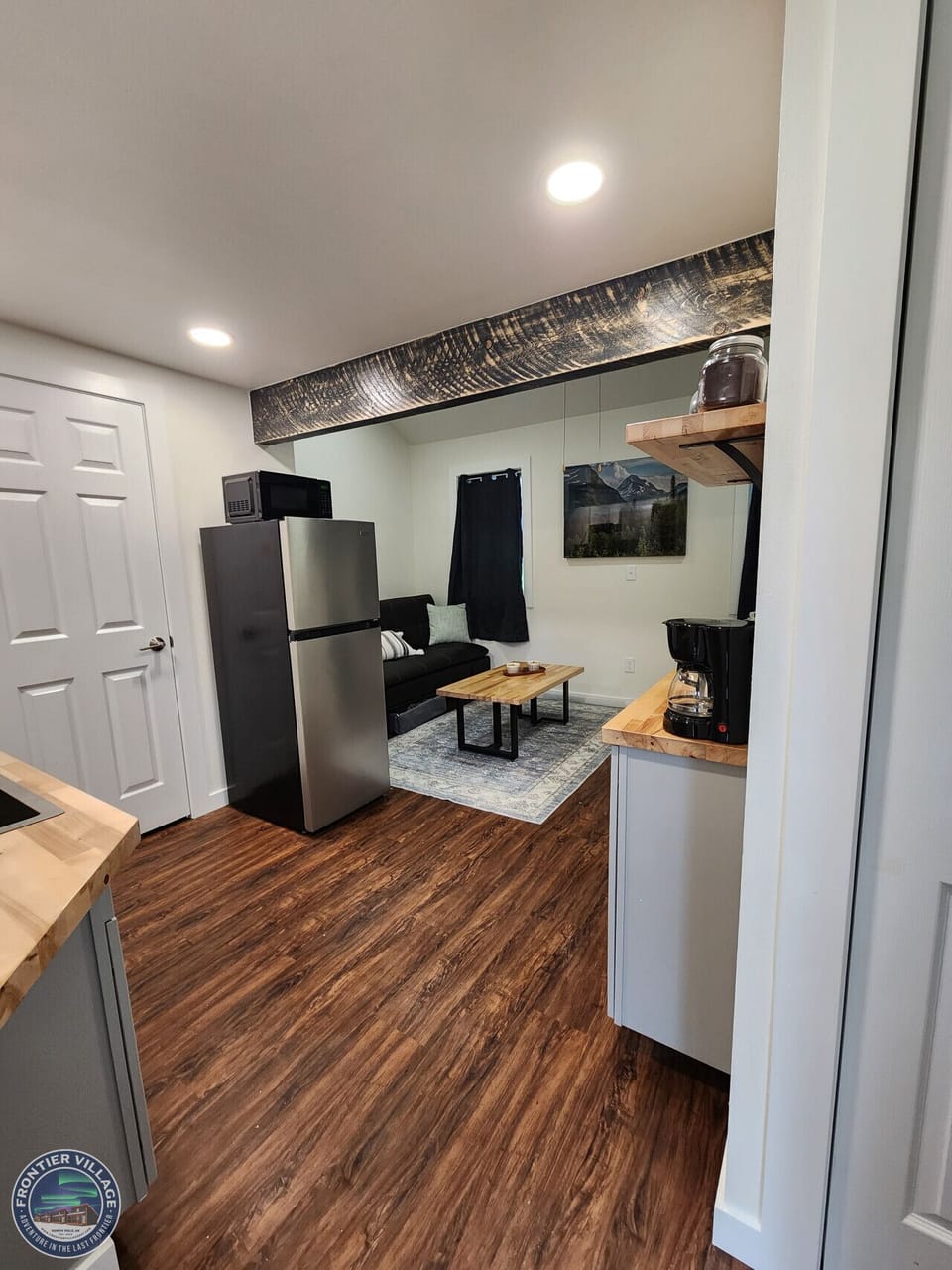 Entryway in to your cabin!