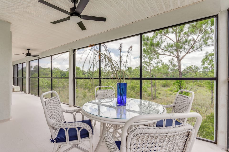 1st-Floor Screened Patio