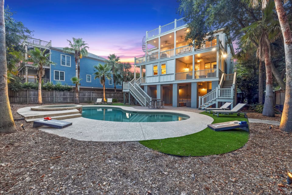 Backyard Oasis! Play a game of cornhole or relax in the pool and hot tub!