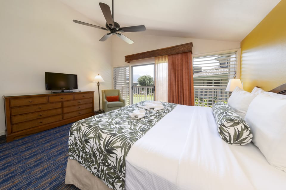 Wake up to balcony light and breezy, open-air comfort.
