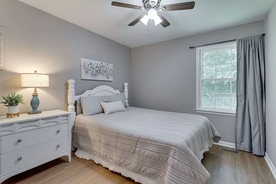 The second bedroom also has a comfortable queen bed.