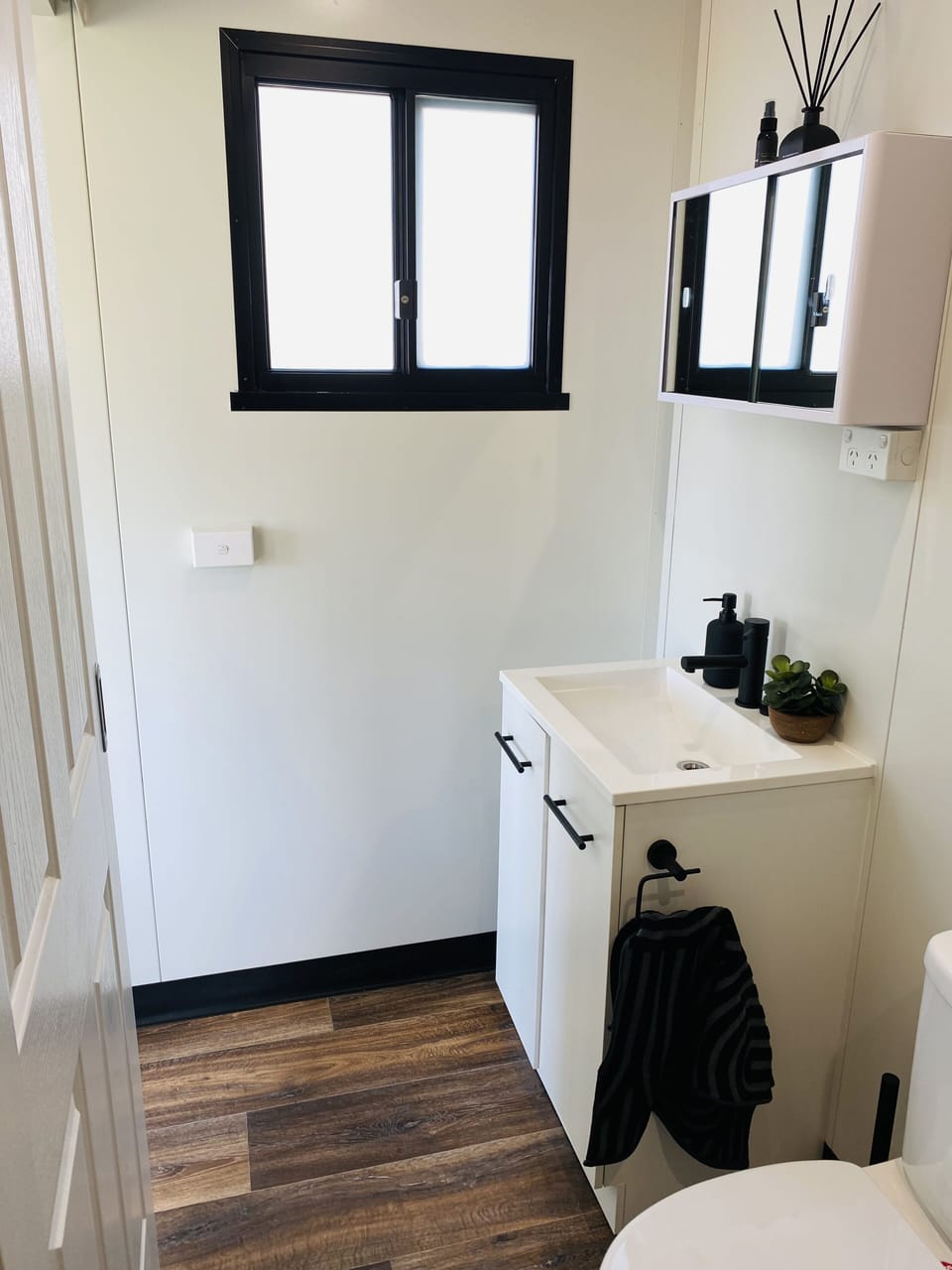 Bathroom / Vanity
