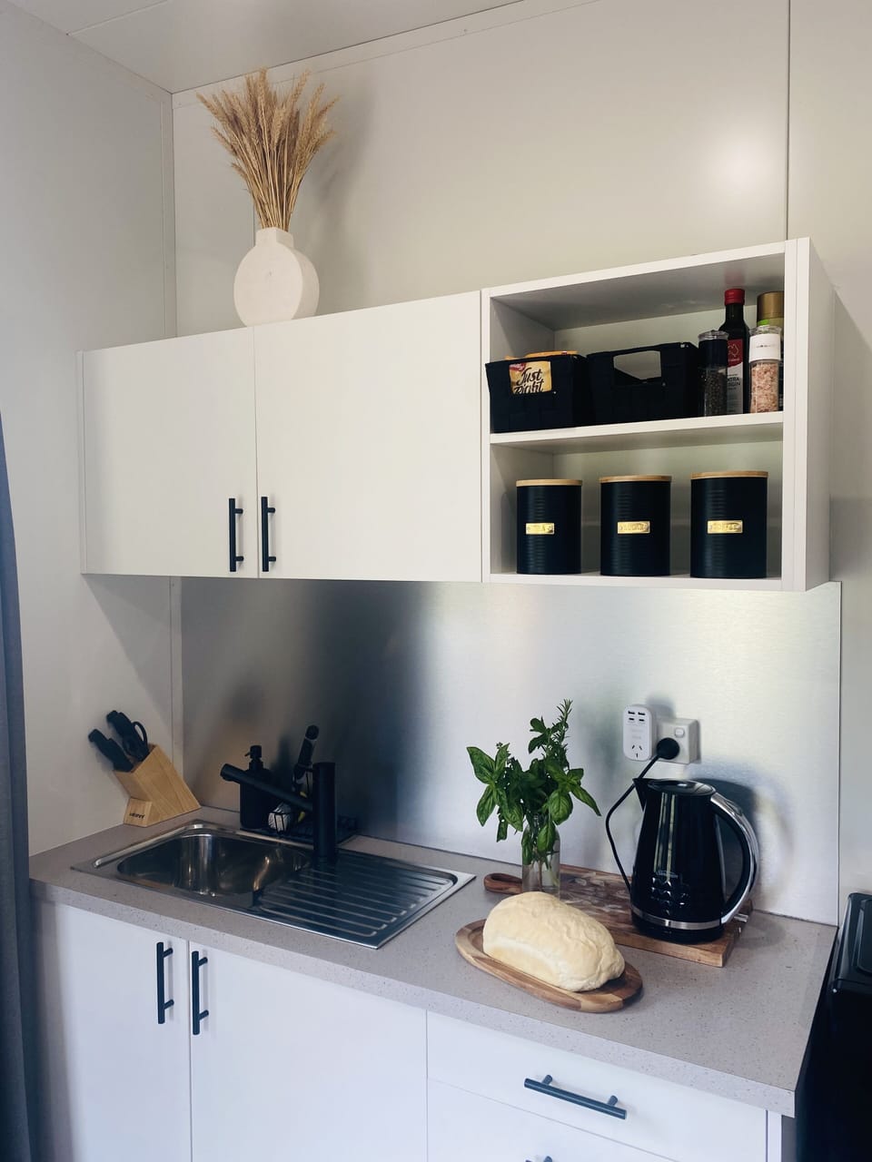 Kitchenette