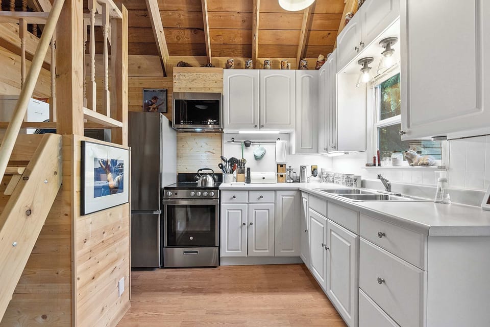 Fully-stocked kitchen for your culinary adventures. :)