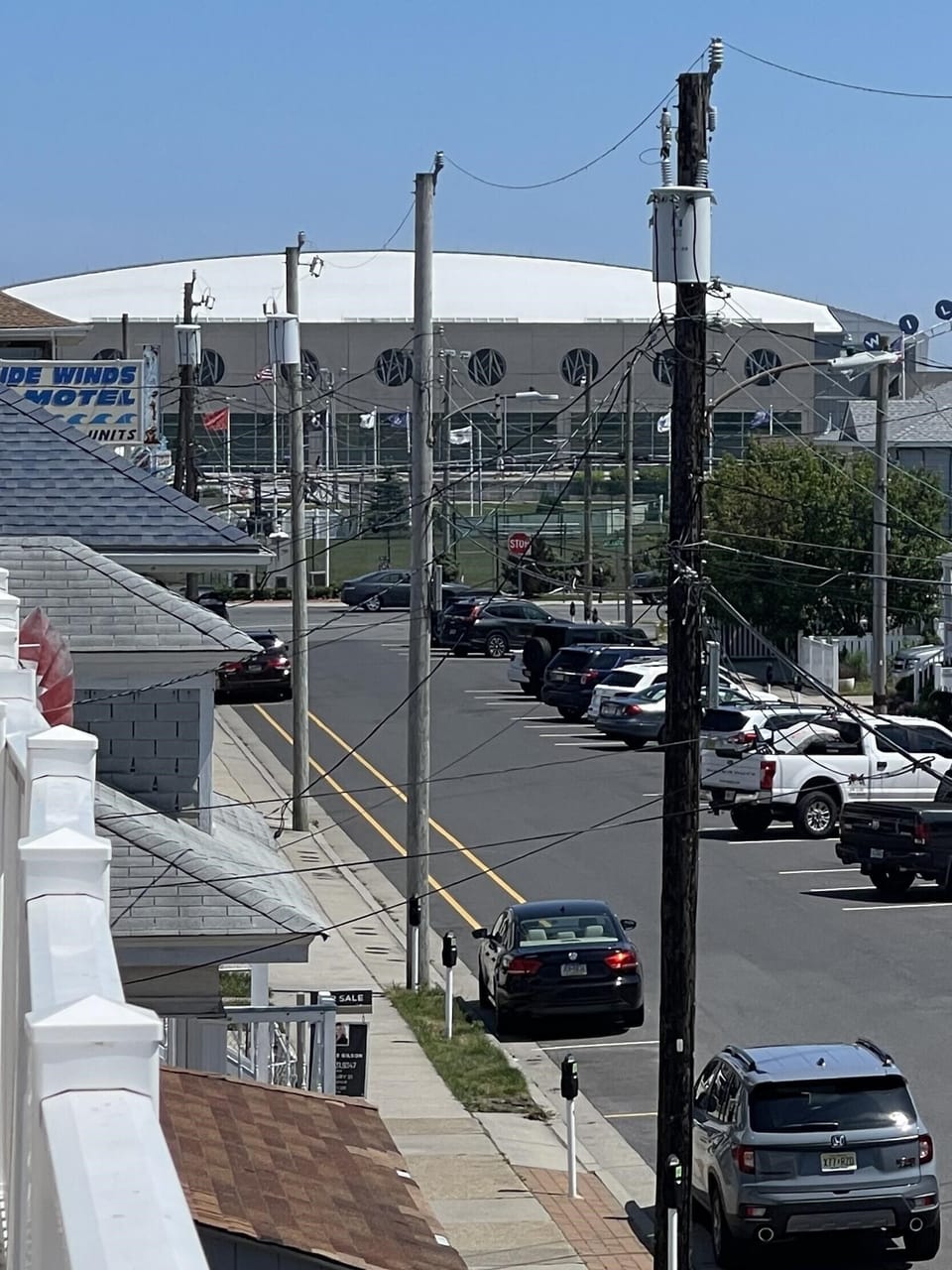 The convention center and Fox Park is just a short walk away!