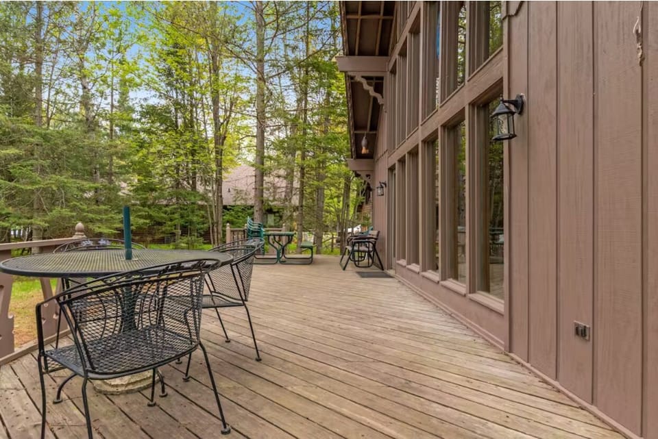 Large Patio Area 