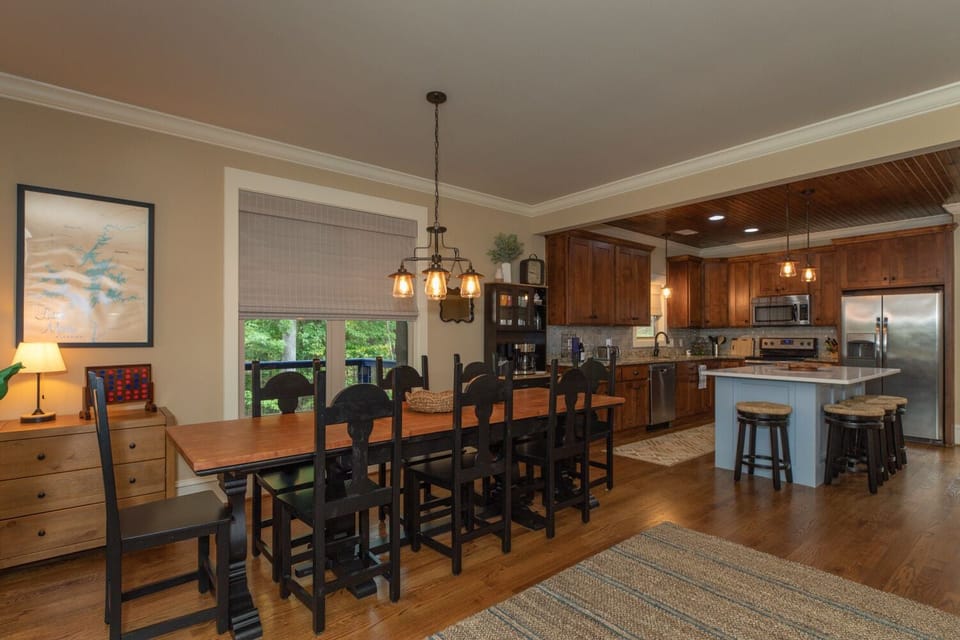 Gather 'round this spacious 8-person dining table and serve up a feast that will keep your guests delighted and your conversation flowing.