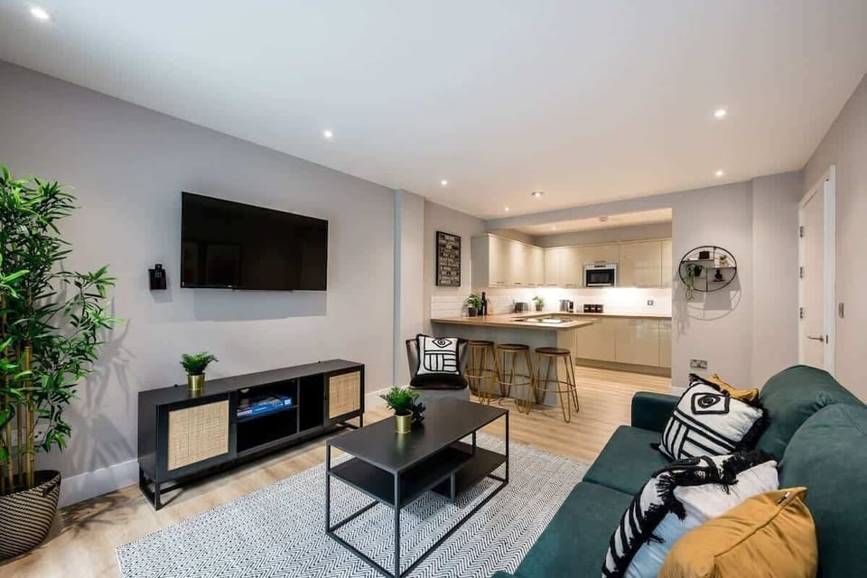 Henry Street Chambers, Liverpool - Host & Stay