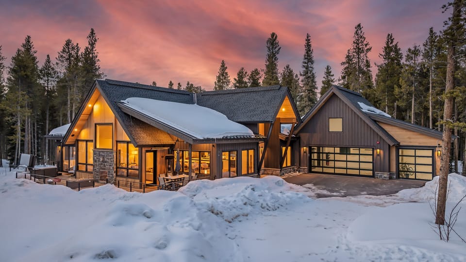 Winter aerial of Trailblazer Lodge