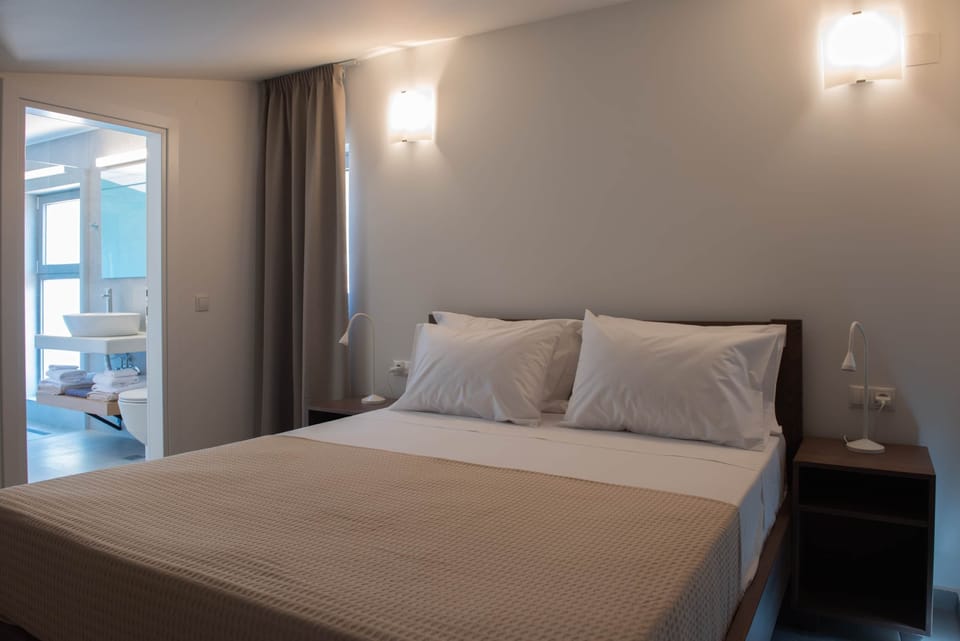 65ff29d6-b38f-42a2-8e1b-6c6939a62022