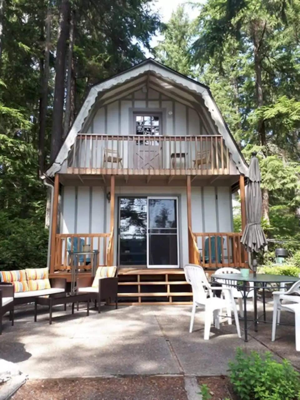 Back of the cabin