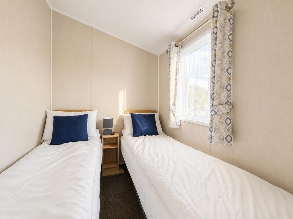 Discover the best things to do in Skegness, from visiting the Skegness Aquarium to enjoying the local beaches, all while staying at Southview Holiday Park for a memorable family holiday in 2026.