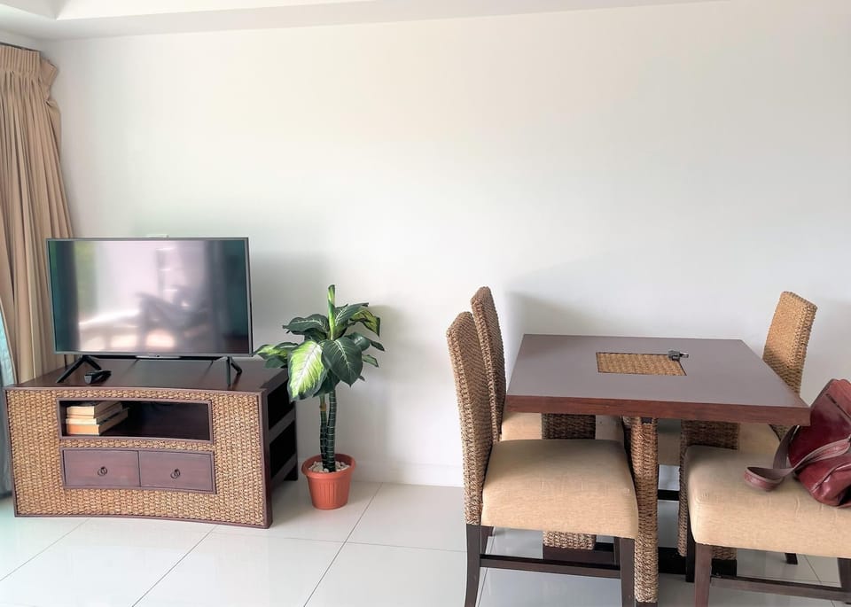 Spacious apartment at Kata Ocean View M11 (10821)