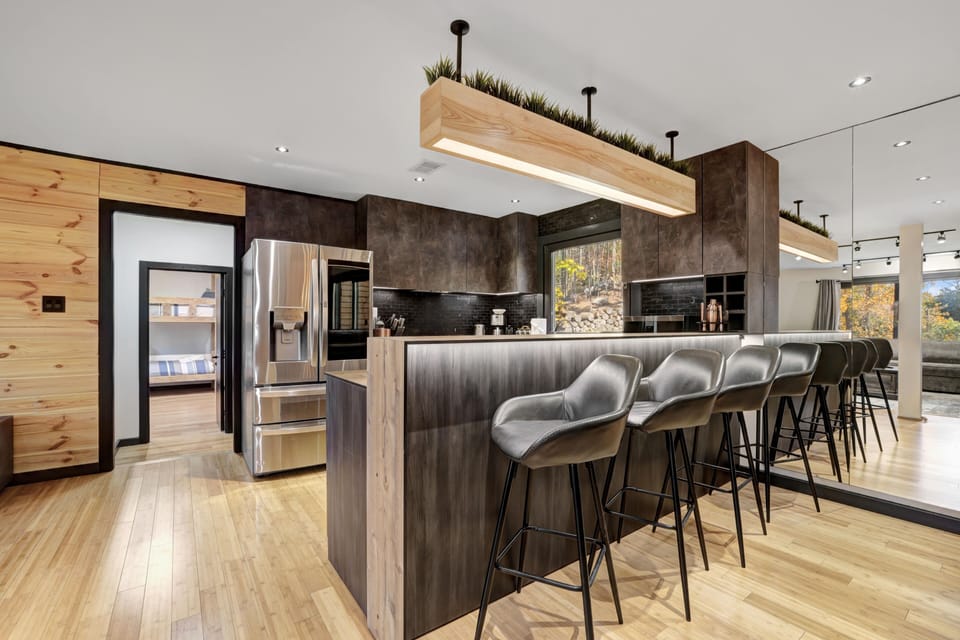 "Kitchen Unveiled: Open Space Dining and Cooking for a Modern Lifestyle."