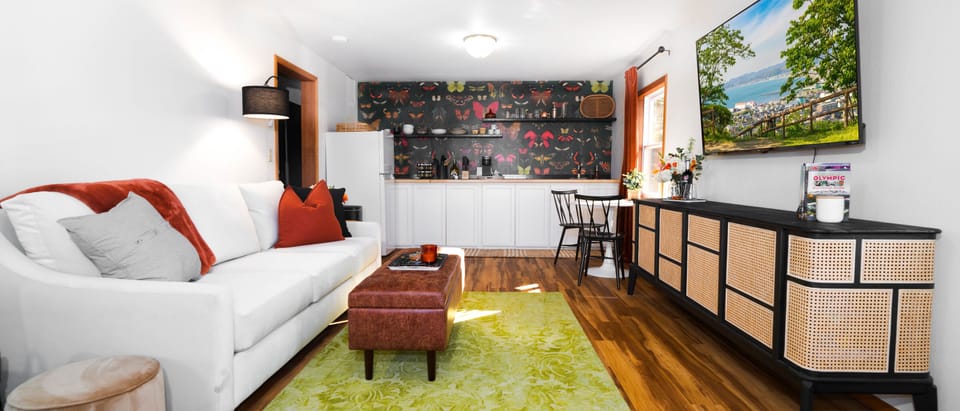 Welcome to Modern Midtown Retreat