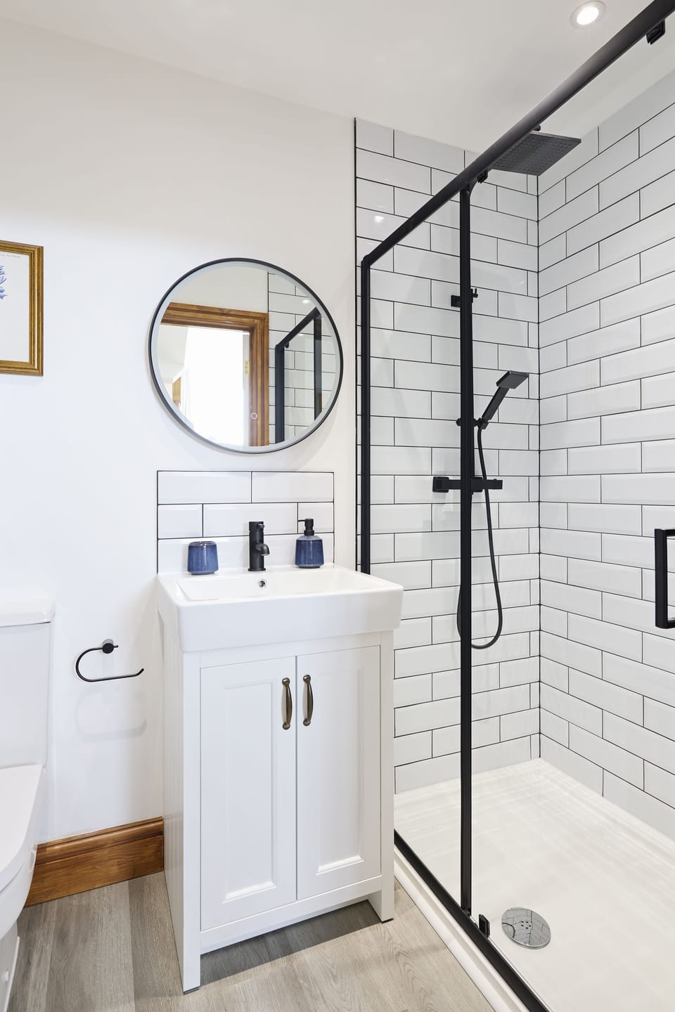 En-Suite to bedroom 1