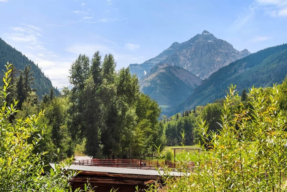 The stunning Maroon Bells Wilderness views from your porch and living space.