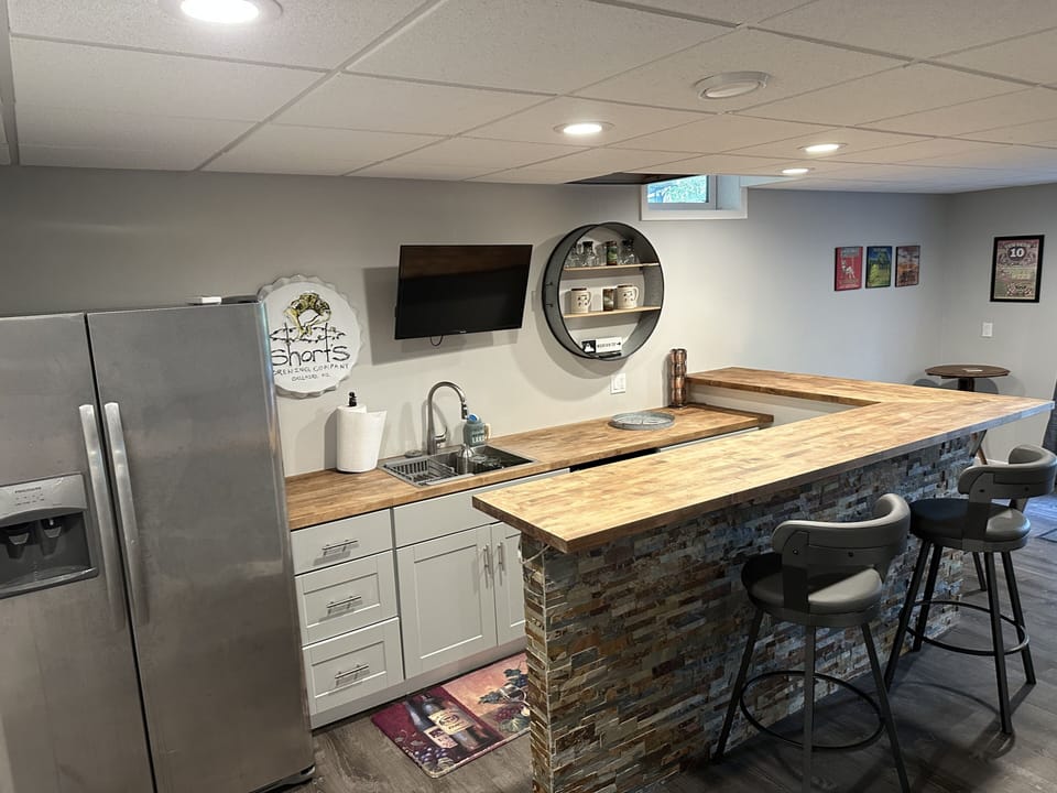 Downstairs bar