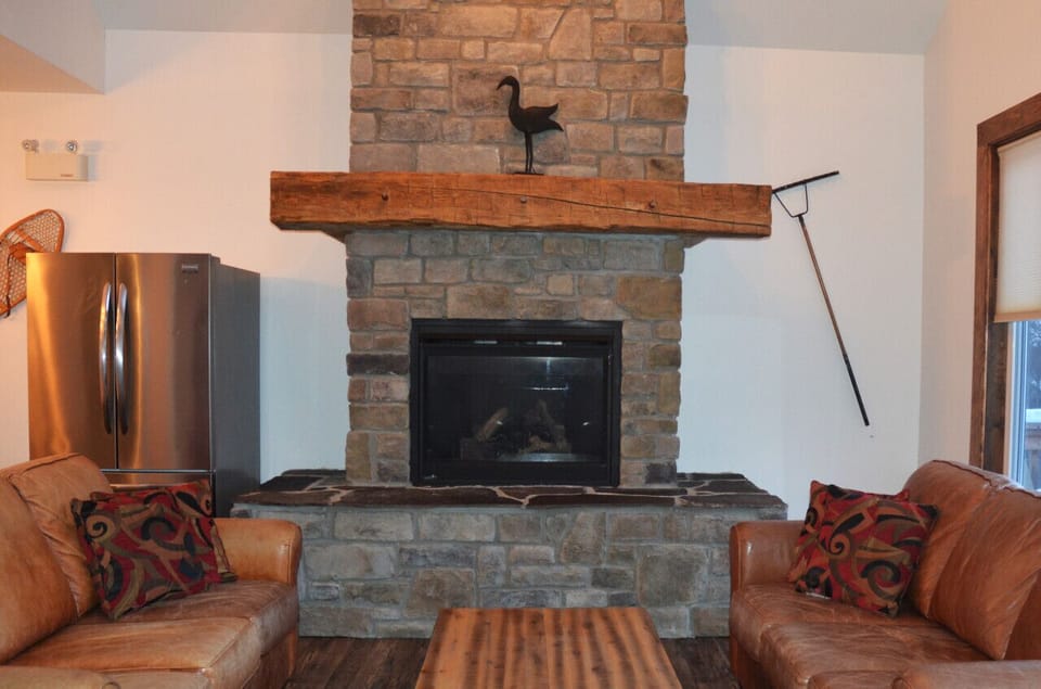 Different view of the same half of the living area