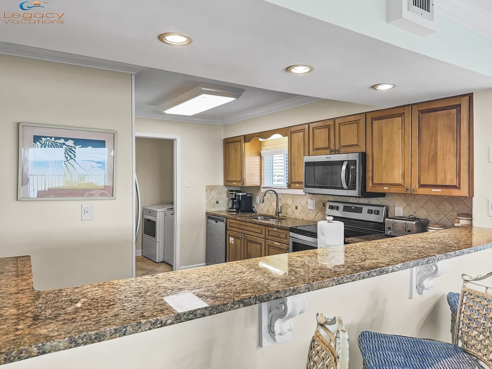 Sea Oats #706 Kitchen